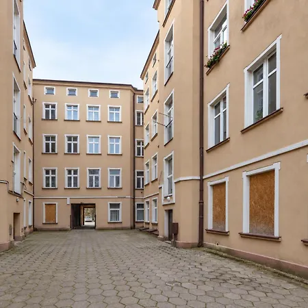 Апартаменты Winter Sky Loft - Loft Dla 3 Osob Blisko Piotrkowskiej