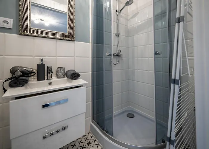 Winter Sky Loft - Loft Dla 3 Osob Blisko Piotrkowskiej شقة